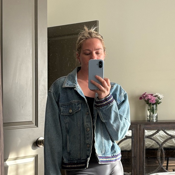 Women's Light Blue Denim Jacket with Embroidered Hem - Picture 5 of 6